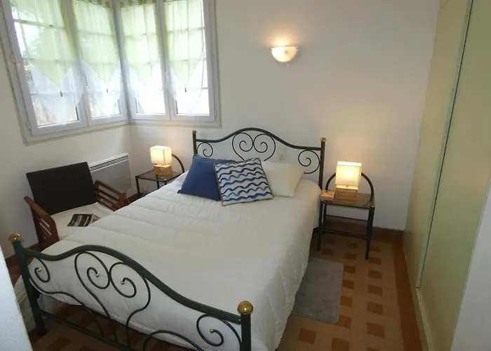 Maison De 65 M², 450m Plage, 6 Pers., Animaux Admis, Parking - Fr-1-540-331 * Notre-Dame-de-Monts