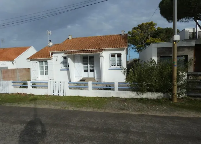 Dom wakacyjny Maison De 65 M², 450m Plage, 6 Pers., Animaux Admis, Parking - Fr-1-540-331 Notre-Dame-de-Monts