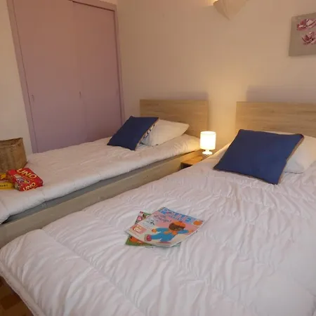 Maison De 65 M², 450m Plage, 6 Pers., Animaux Admis, Parking - Fr-1-540-331 * Notre-Dame-de-Monts