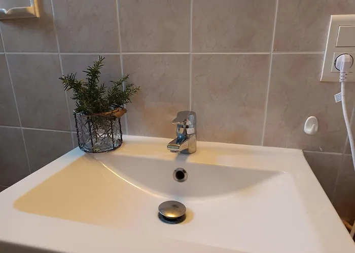 Prázdninový dům Maison De 65 M², 450m Plage, 6 Pers., Animaux Admis, Parking - Fr-1-540-331